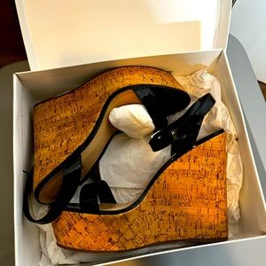 New in box Schutz 5” Strapy wedges